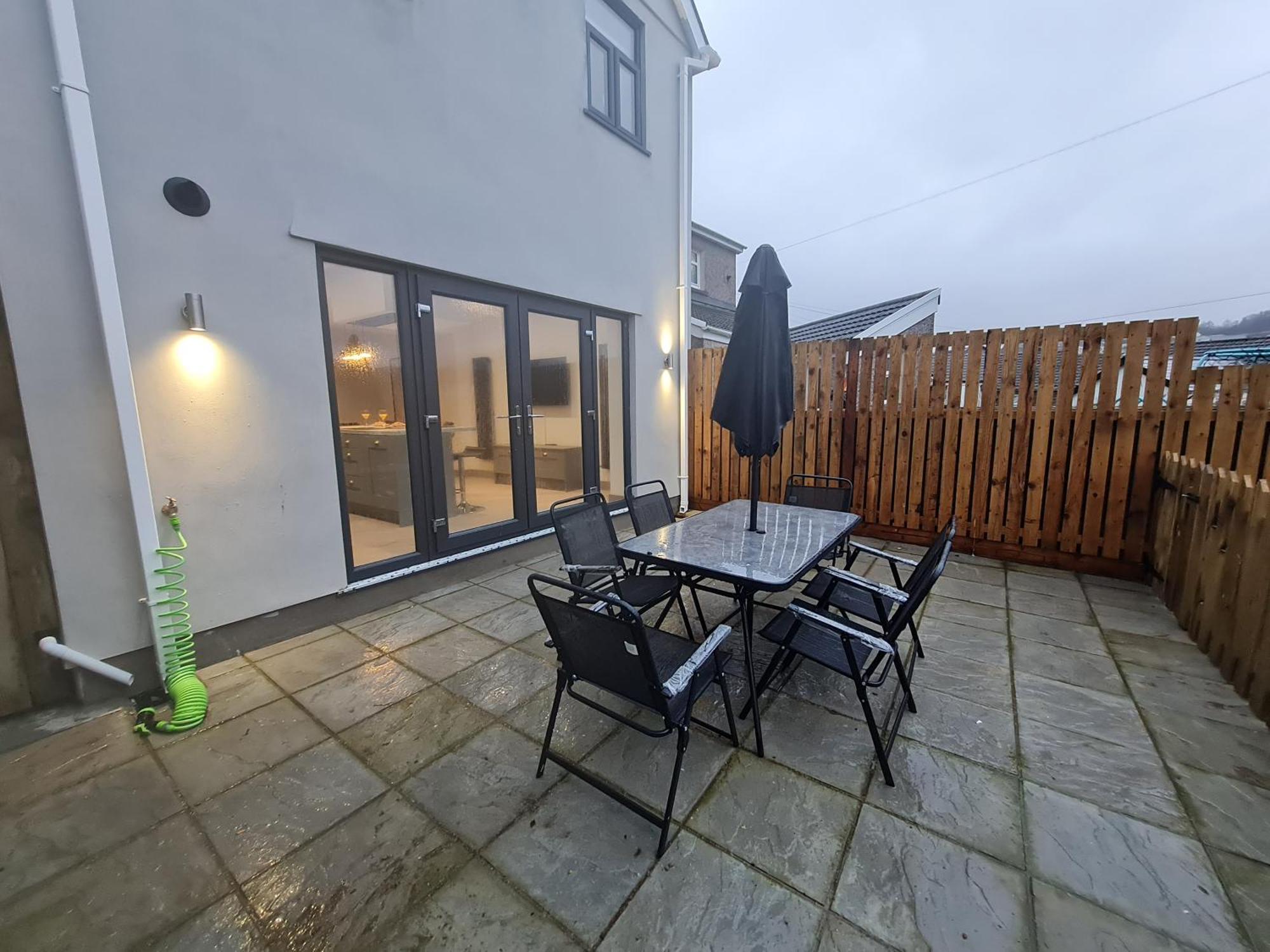 4 Bedroom Luxury House. Bike Park Wales. Secure Bike Store. Brecon Beacons Dowlais Extérieur photo